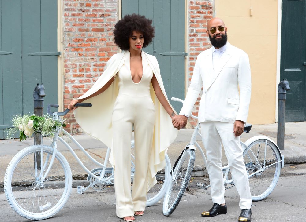 mariage solande knowles vélo blanc bohème anti wedding