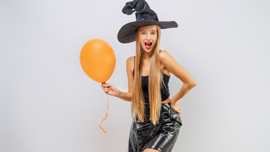 costume femem halloween sorcière déguisement ballon gonflable orange chapeau blonde