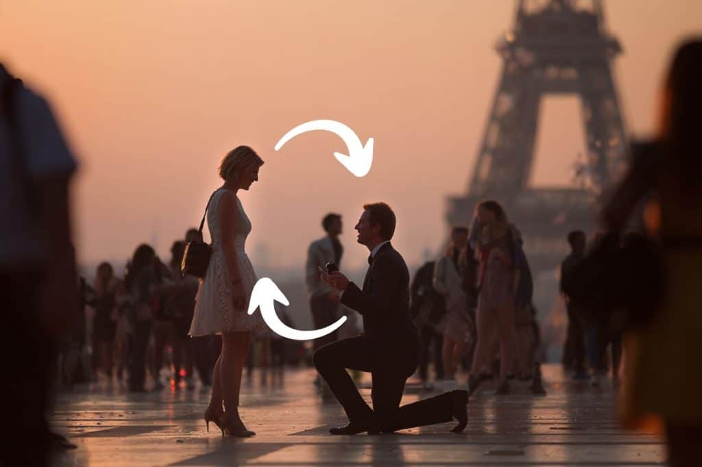 inversement demande de mariage homme à genoux tour eiffel coucher de soleil