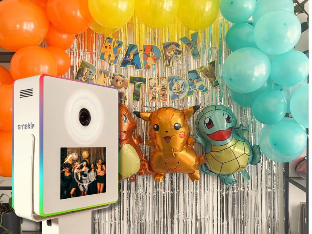 photobooth photocall enfant diy salameche pikachu carapuce backdrop ballons gonflables couleurs smakk borne photo