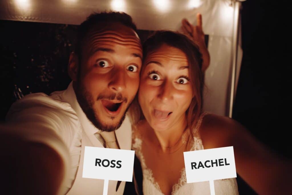 jeu des duos mariage ross rachel friends pancarte activité animation drôle invités photo selfie