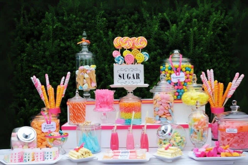 bonbonnière candy bar mariage table jardin haie douceur sucrée