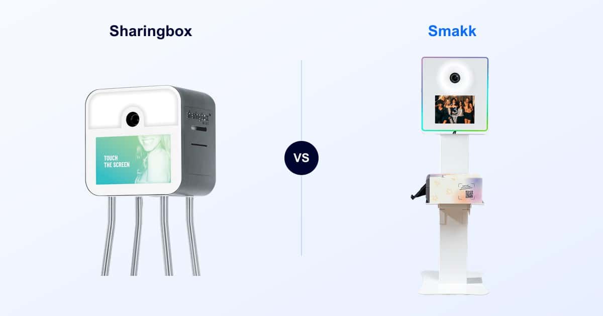 Comparatif visuel entre la borne photobooth Sharingbox The Mini et la borne photo Smakk