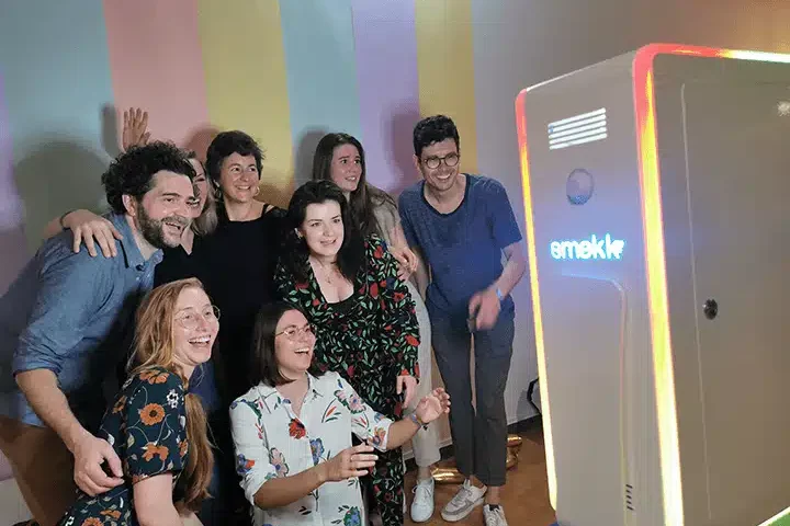 photo groupe la sorbonne selfie photobooth smakk appartement rigolo drôle original ludique facile